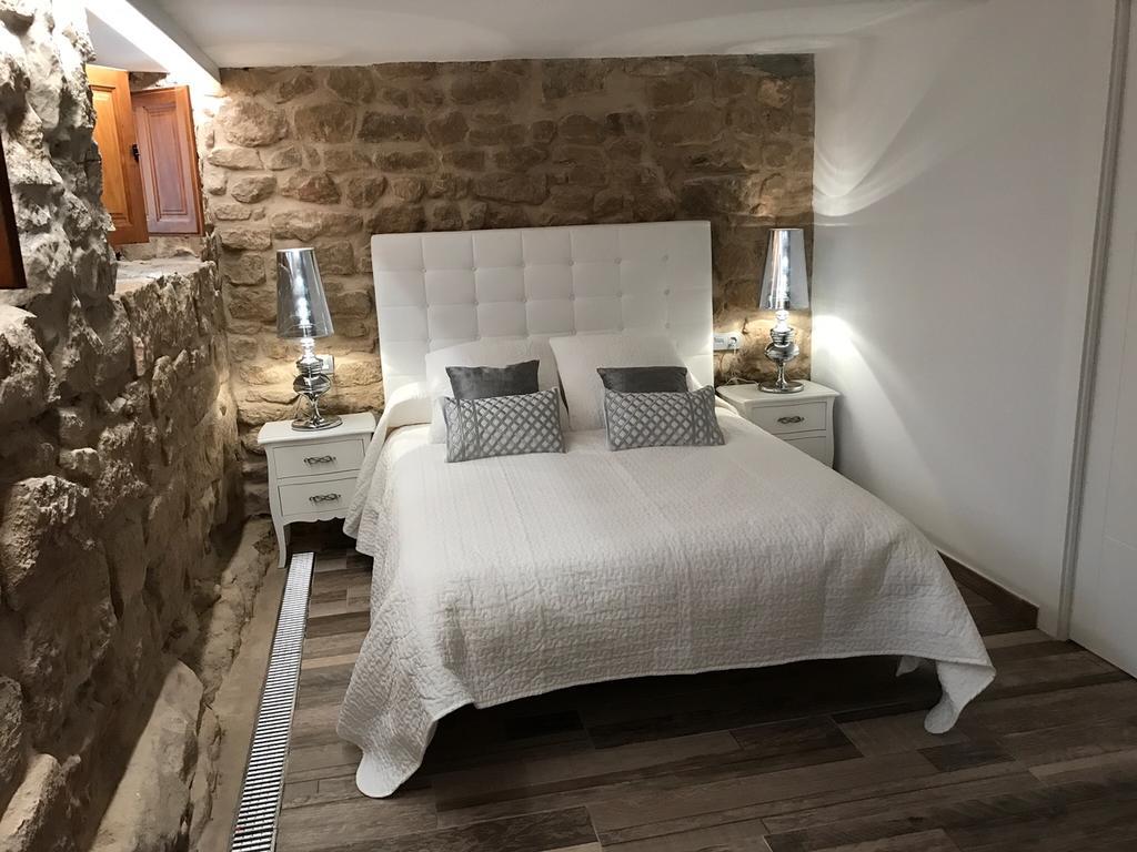 Гостевой дом La Casona De Alutiz & Bodega Саманьего Экстерьер фото